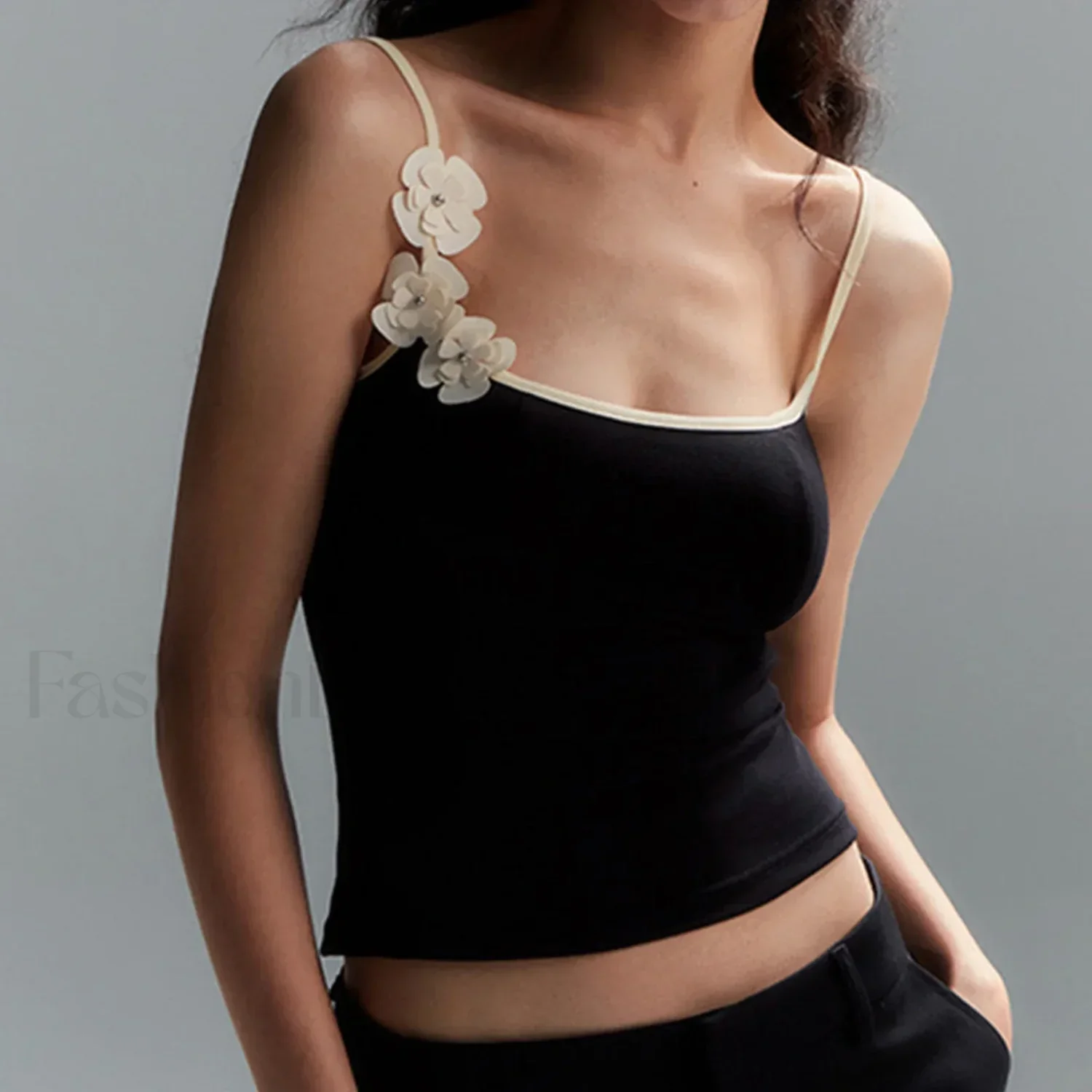 3D Flower Square-Neck Crop Top - Image 12
