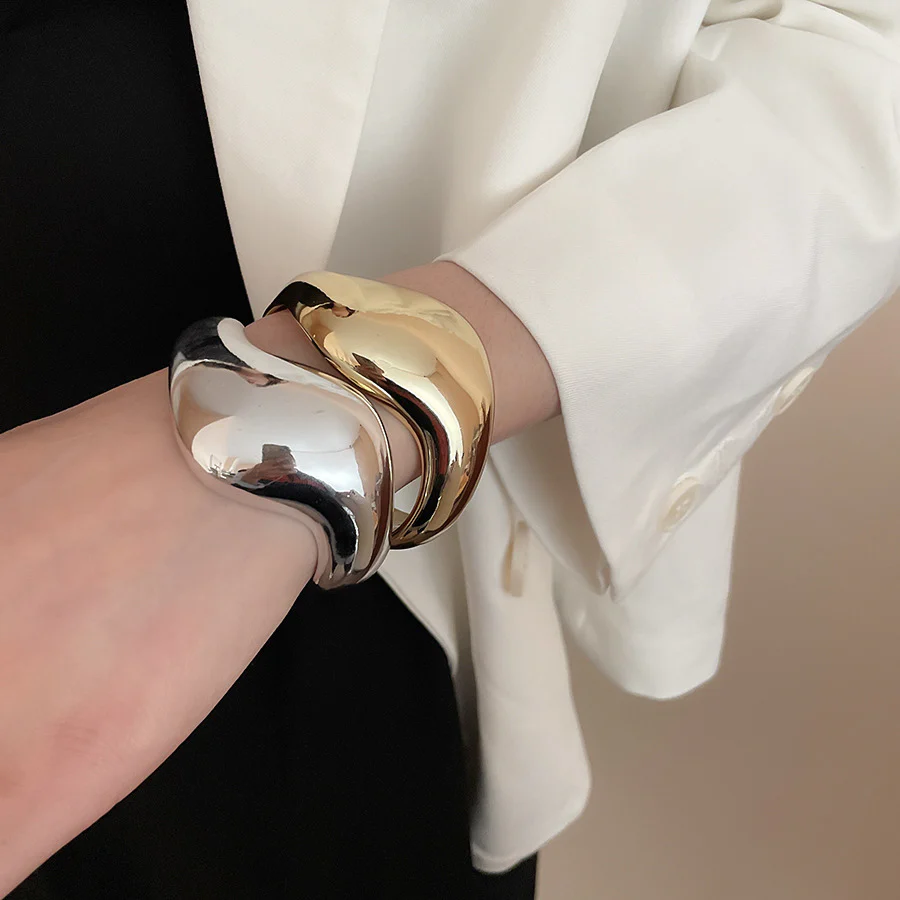 Asymmetrical Twisted Open Cuff Bracelet - Image 4