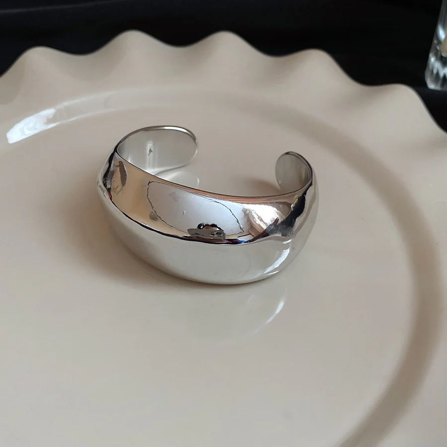 Asymmetrical Twisted Open Cuff Bracelet - Image 8