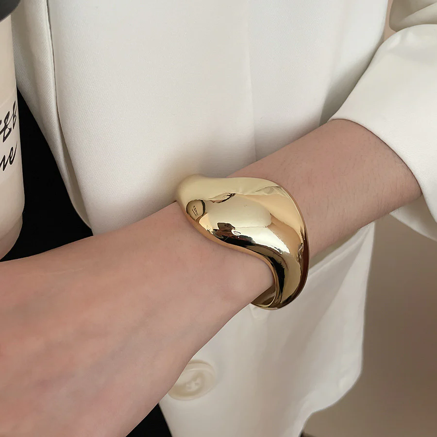 Asymmetrical Twisted Open Cuff Bracelet - Image 9