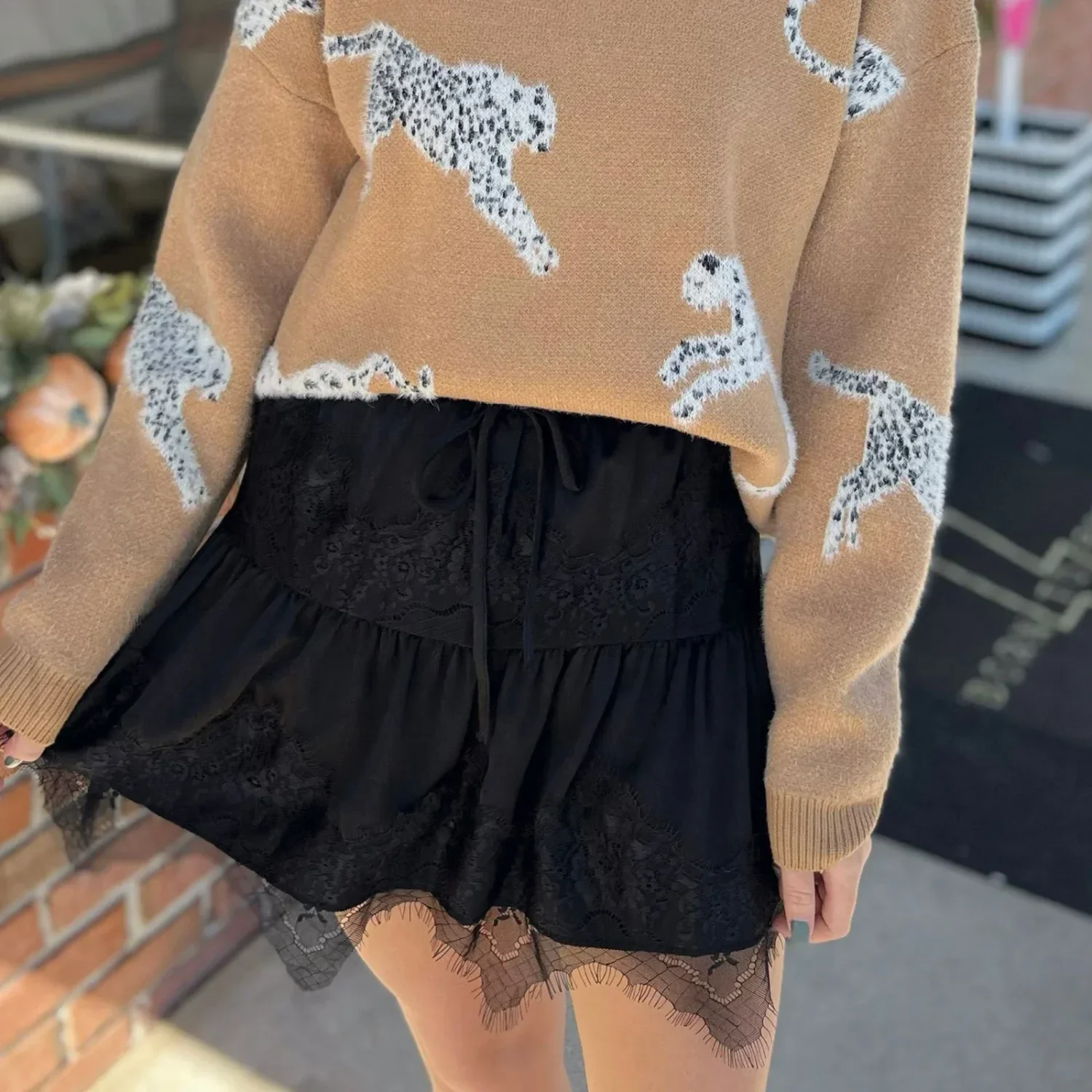 Bowknot Lace Hem Mini Skirt - Image 7