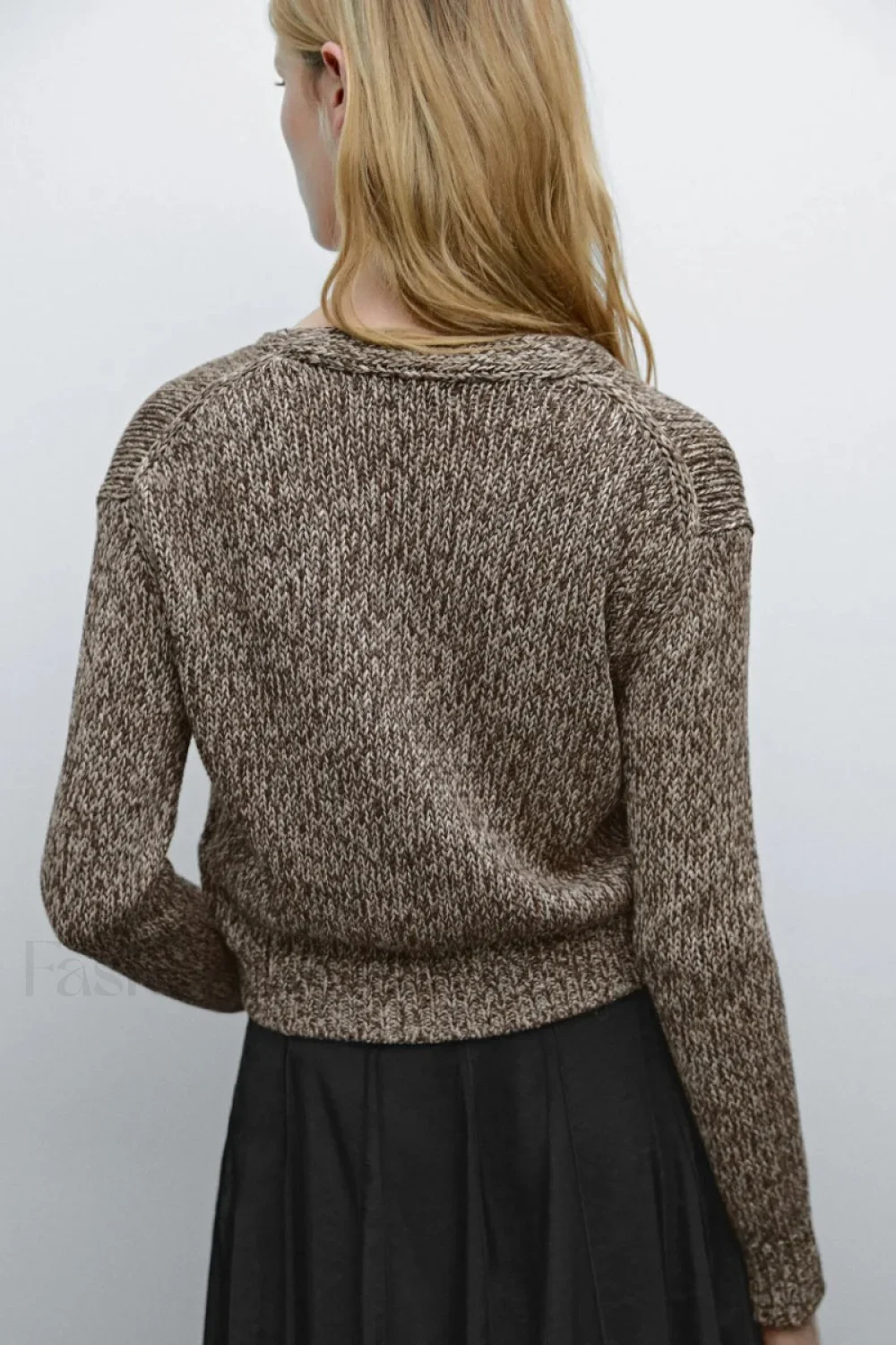 Brown Diamond Knit Cardigan - Image 4