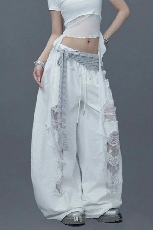 Ripped Lace Patchwork Relaxed Jeans - Image 3