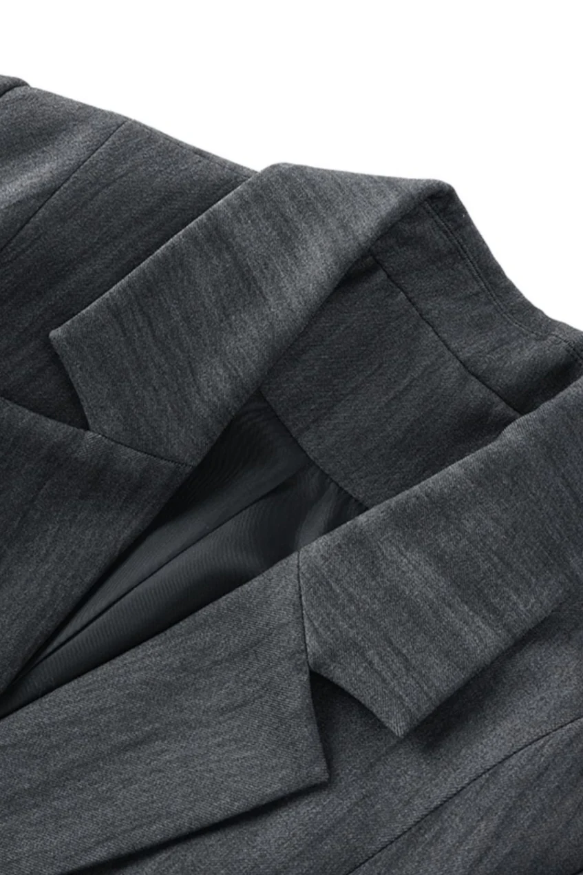 Classic Peak Lapel Blazer - Image 5