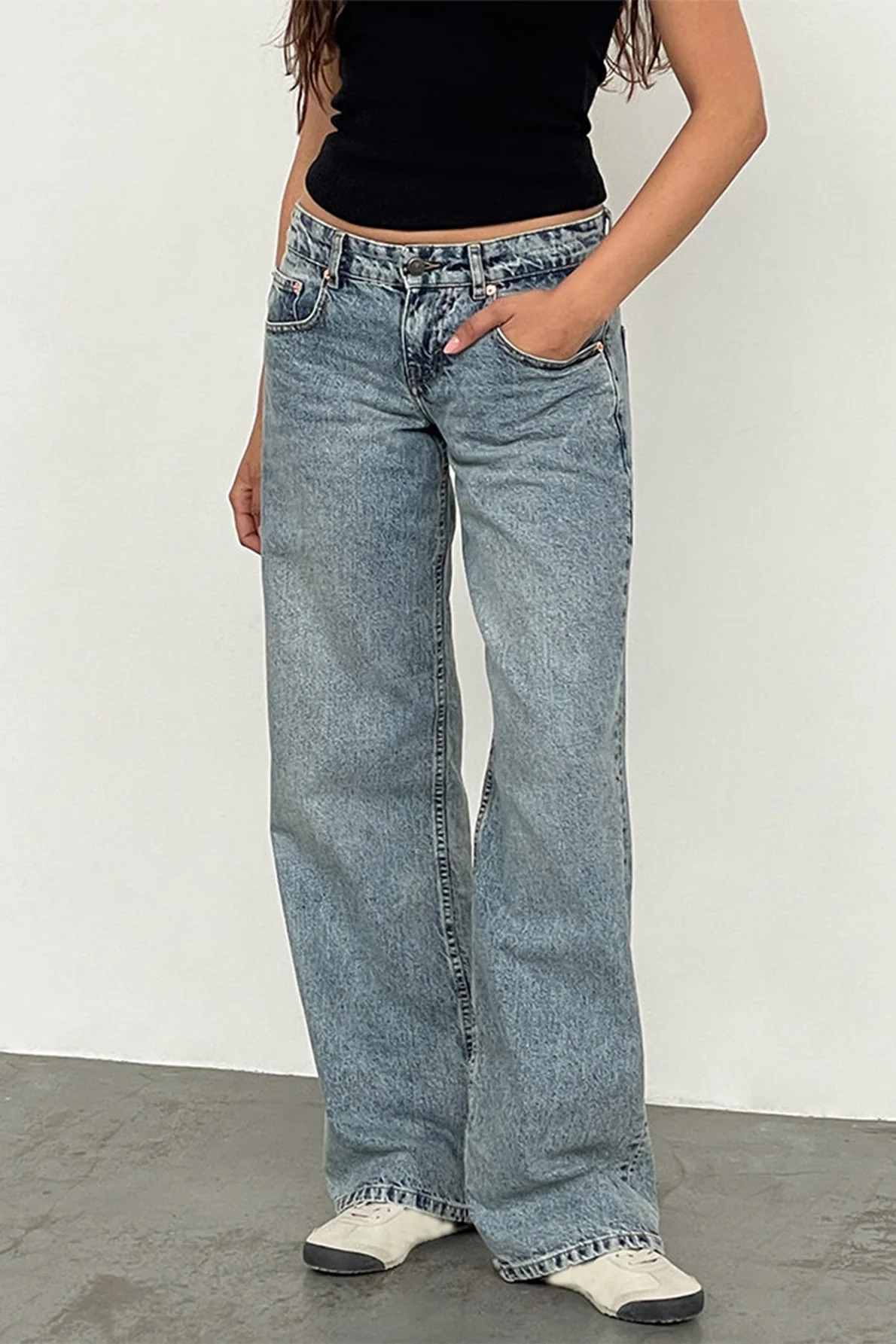 Classic Relaxed Fit Straight Leg Jeans - Image 18