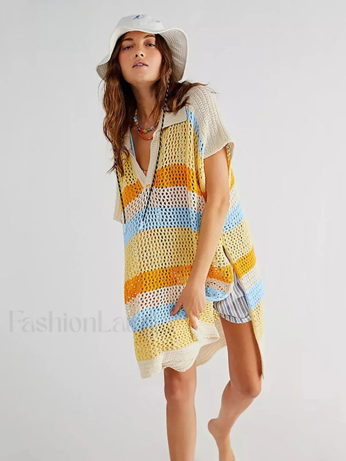 Contrast Color Slit Cut Hollow Cover Up - Image 2