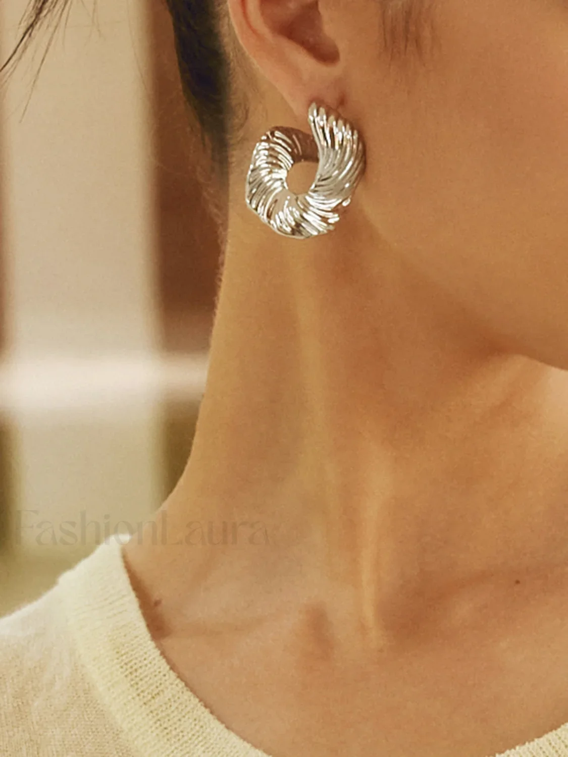 Geometric Irregular Texture Stud Earrings - Image 6