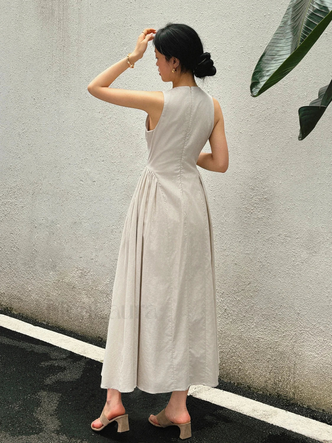 Cotton & Linen Pleated Cutout Long Dress - Image 6