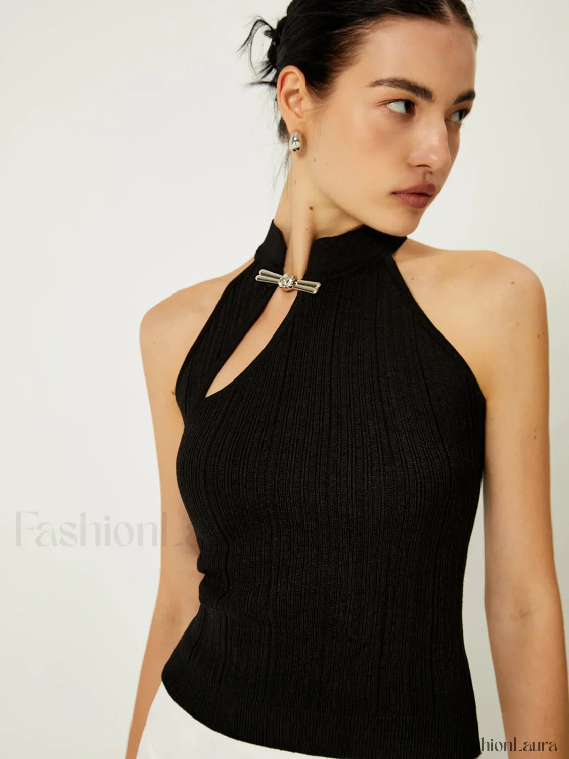 Asymmetrical Button Sweater Vest - Image 12