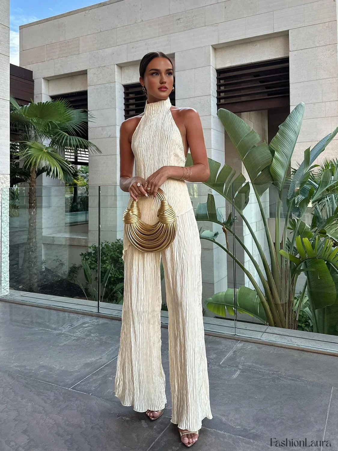 Asymmetric Halter Crop Top With Wide Leg Pants Set - Image 39
