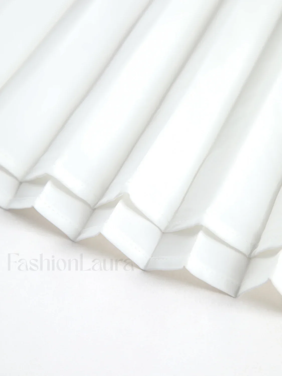 Sleeveless Pleated Long Dress - Image 10