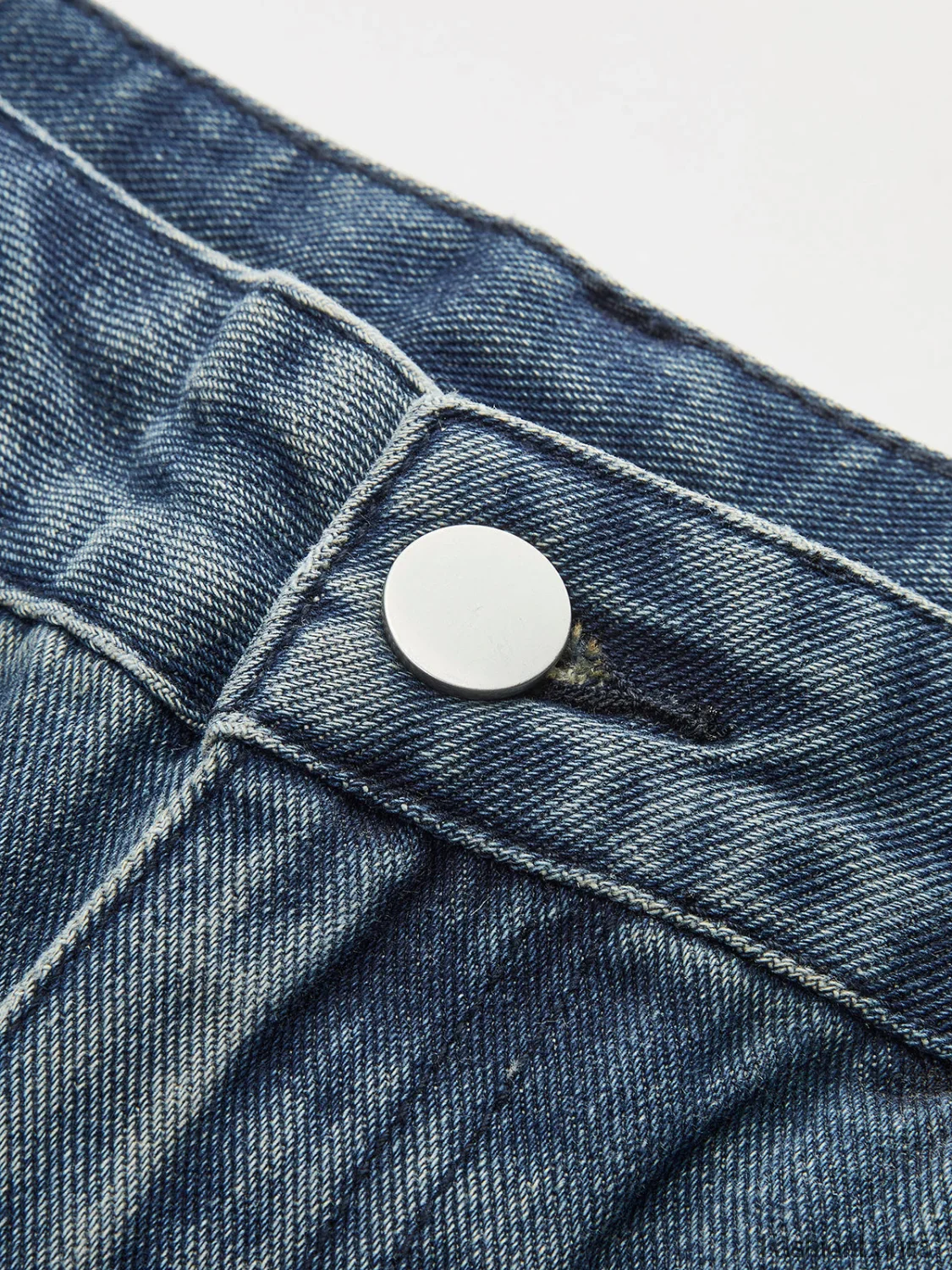 Vintage Low Rise Washed Wide Leg Jeans - Image 11