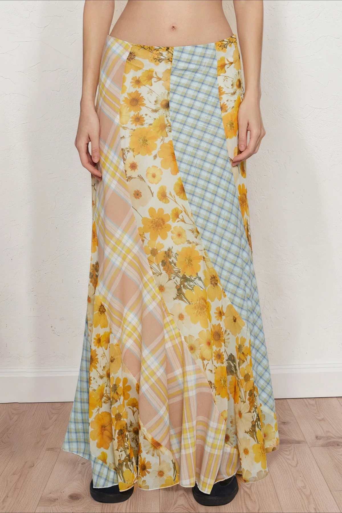 Daisy Floral Asymmetrical Boho Skirt - Image 2