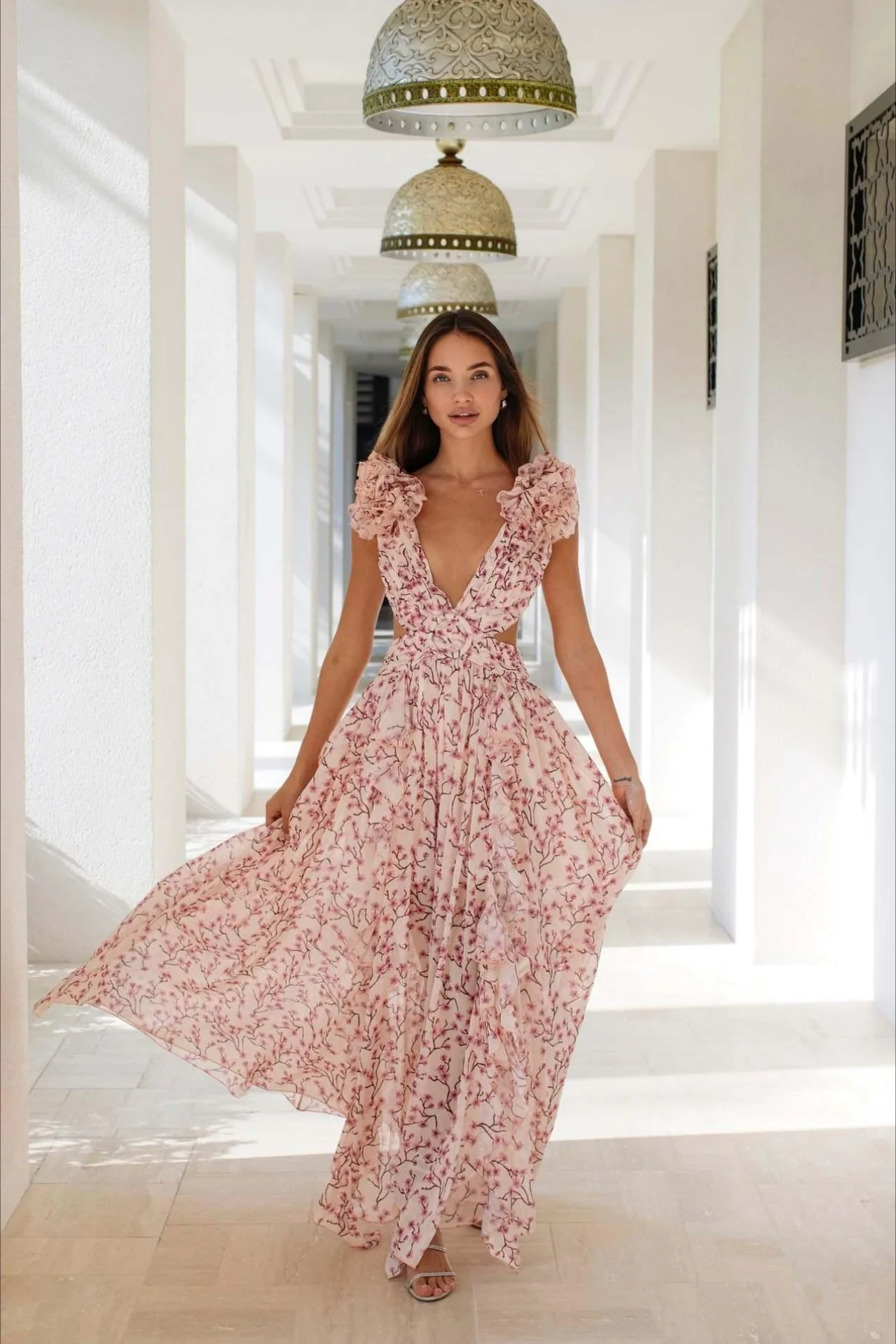 Deep V Backless Cutout Ruffle Floral Dress - Image 4