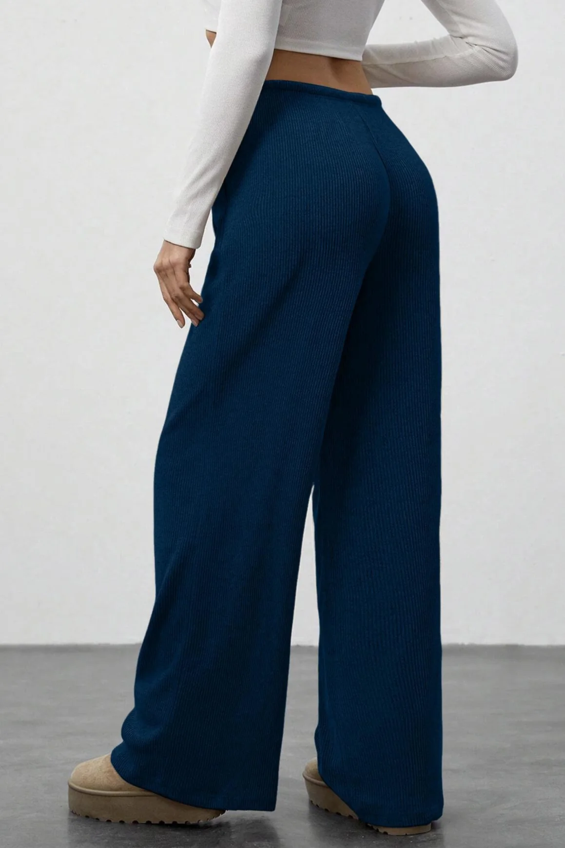 Draped Drawstring Wide Leg Knit Pants - Image 15