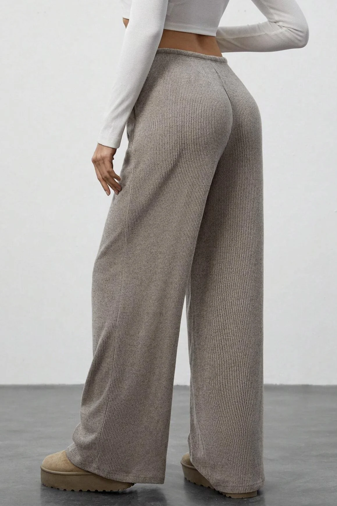 Draped Drawstring Wide Leg Knit Pants - Image 4