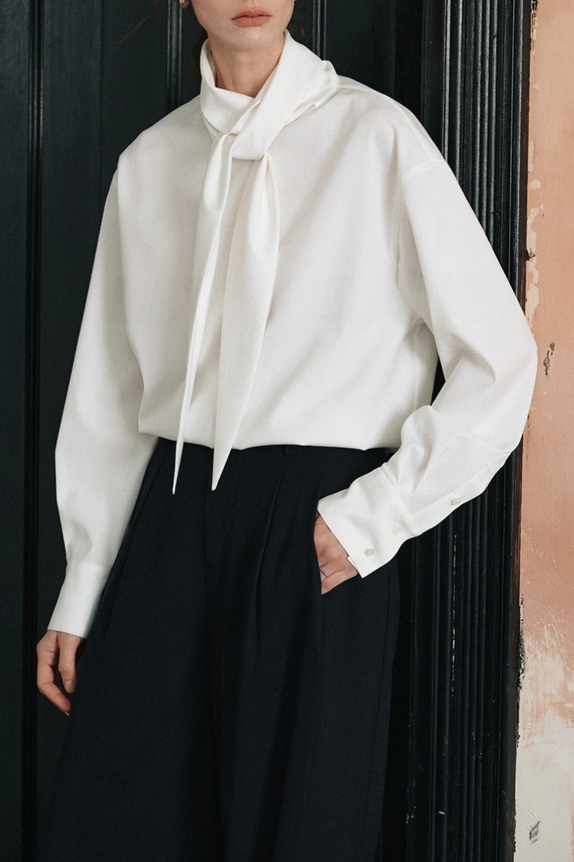 Elegant Lightweight Draped Tie Neck Blouse - Image 2