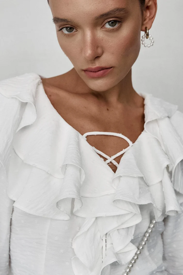 Elegant Long Sleeve Crepe Blouse - Image 7