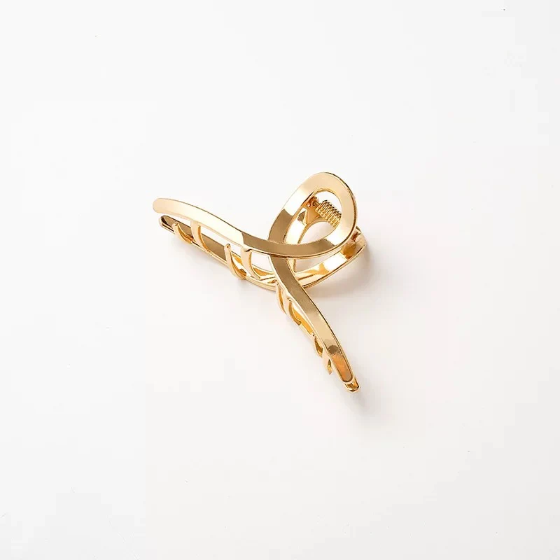 Elegant Minimalist Metal Hair Claw - Image 3