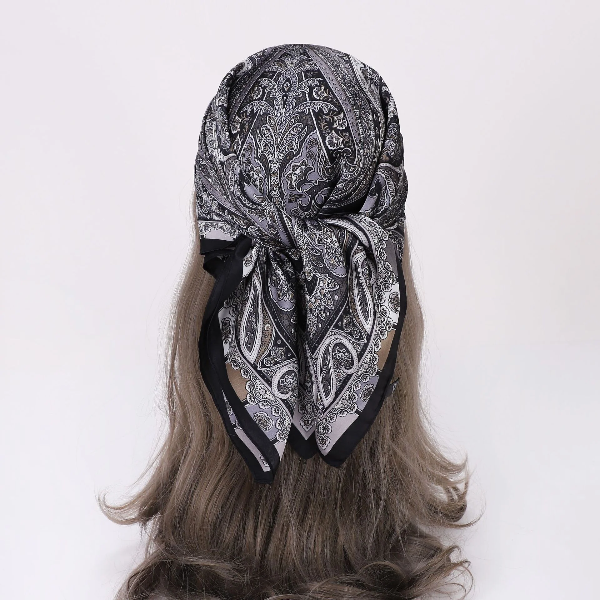 Elegant Paisley Square Shirt Neck Scarf - Image 8