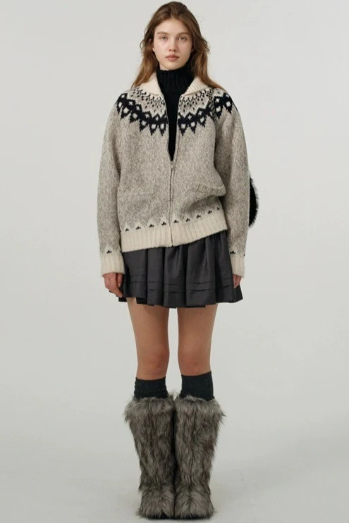 Color Block Turn-Down Collar Loose Sweater - Image 2