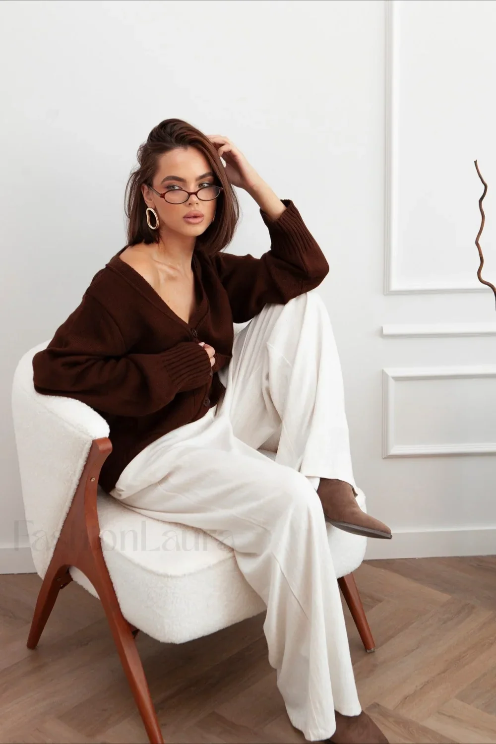 Fashionable Loose Fit V Neck Knit Sweater - Image 19