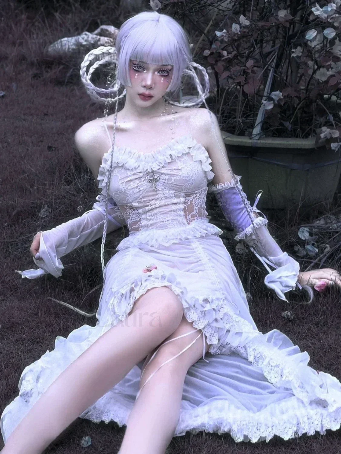 White Gothic Rope Lace Flying Sleeve Party Dress - Image 17