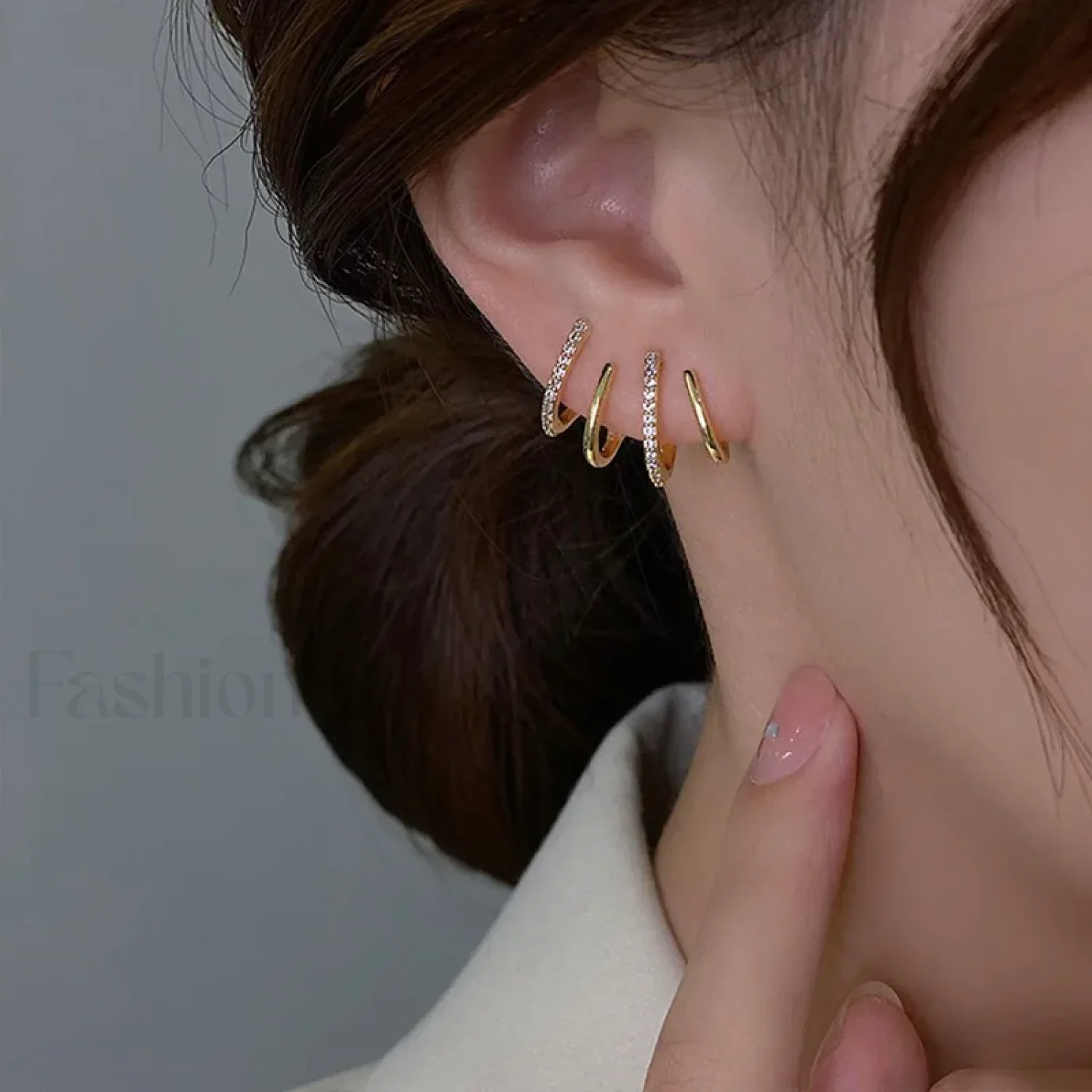 Bright Crystal Luxury Korean Unusual Claw Stud Irregular Pearl Earring - Image 18