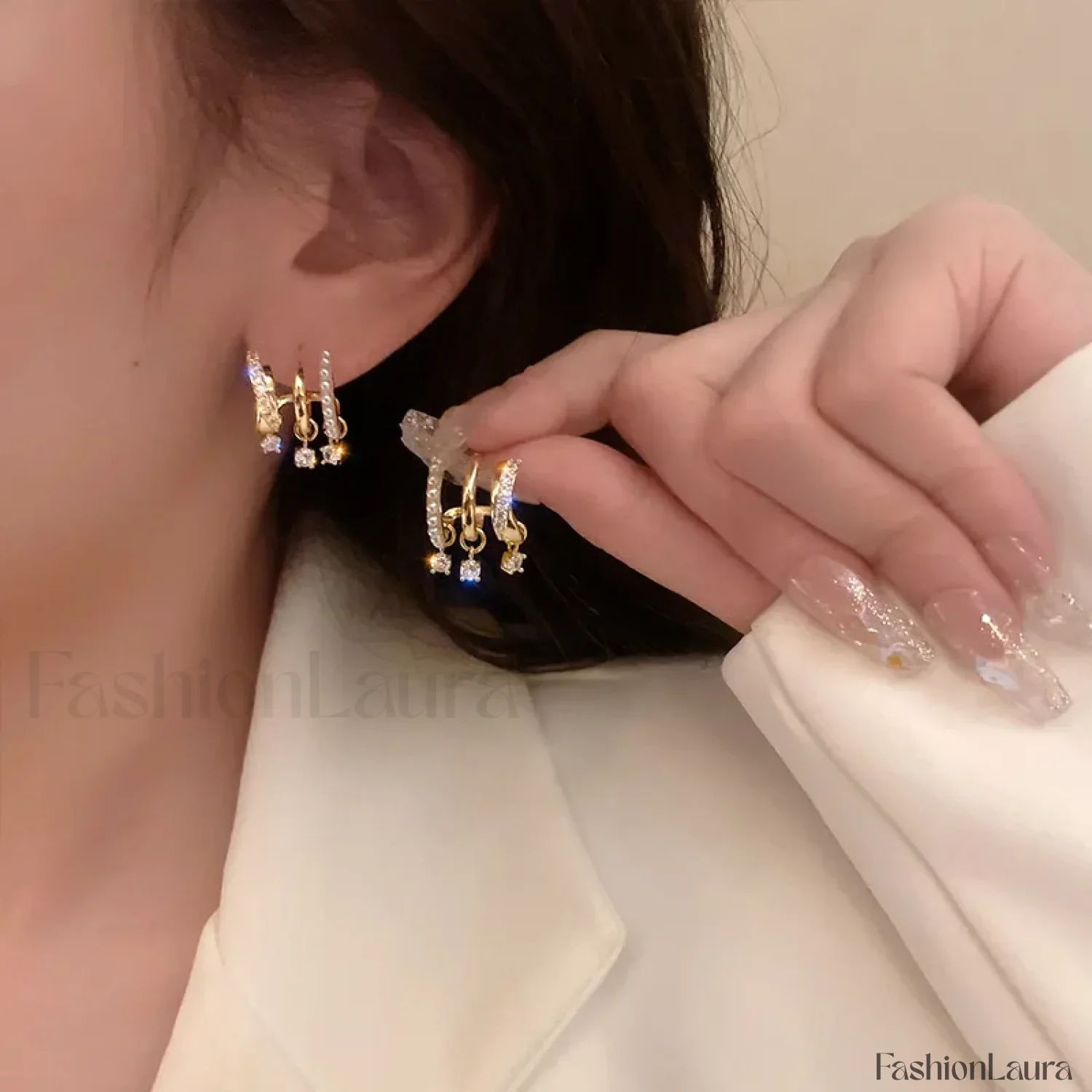 Bright Crystal Luxury Korean Unusual Claw Stud Irregular Pearl Earring - Image 70