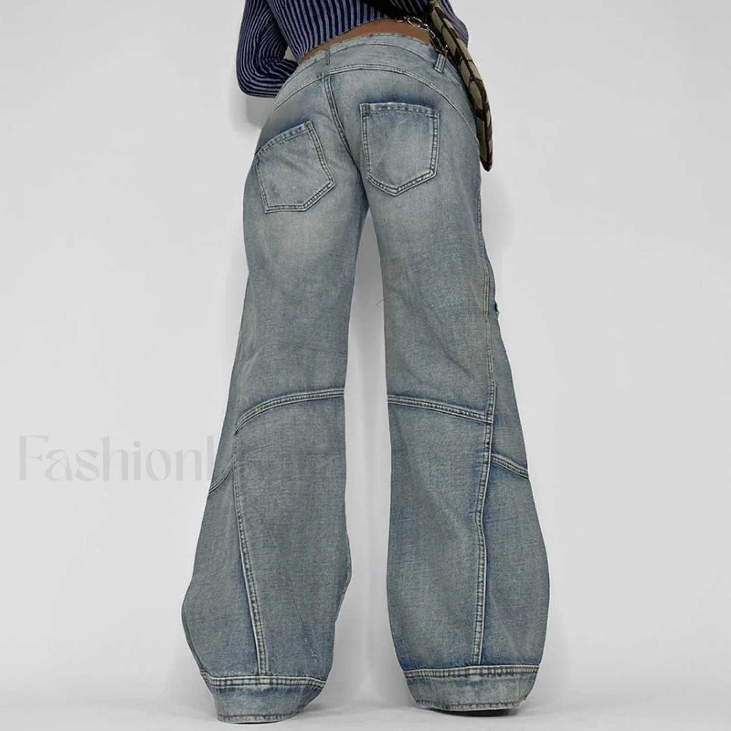 Seamed Pocket Straight Trendy Leg Cargo Jeans - Image 12