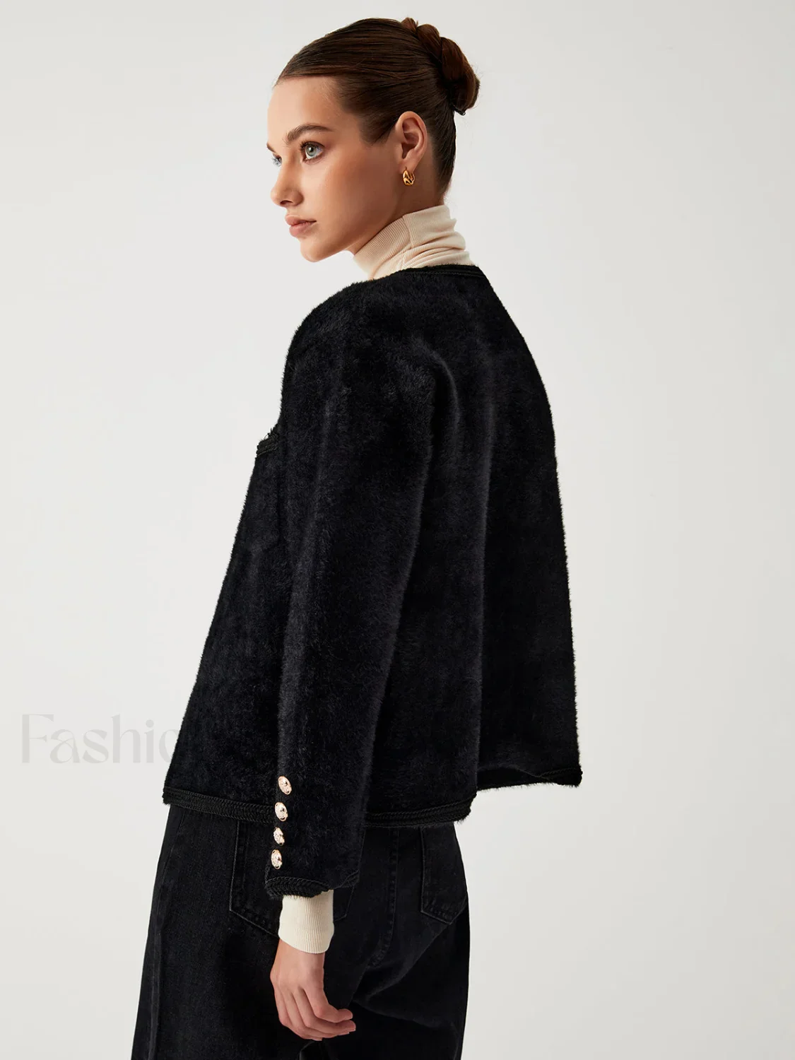 Old Money Graceful Aesthetics Fuzzy Cardigan - Image 6