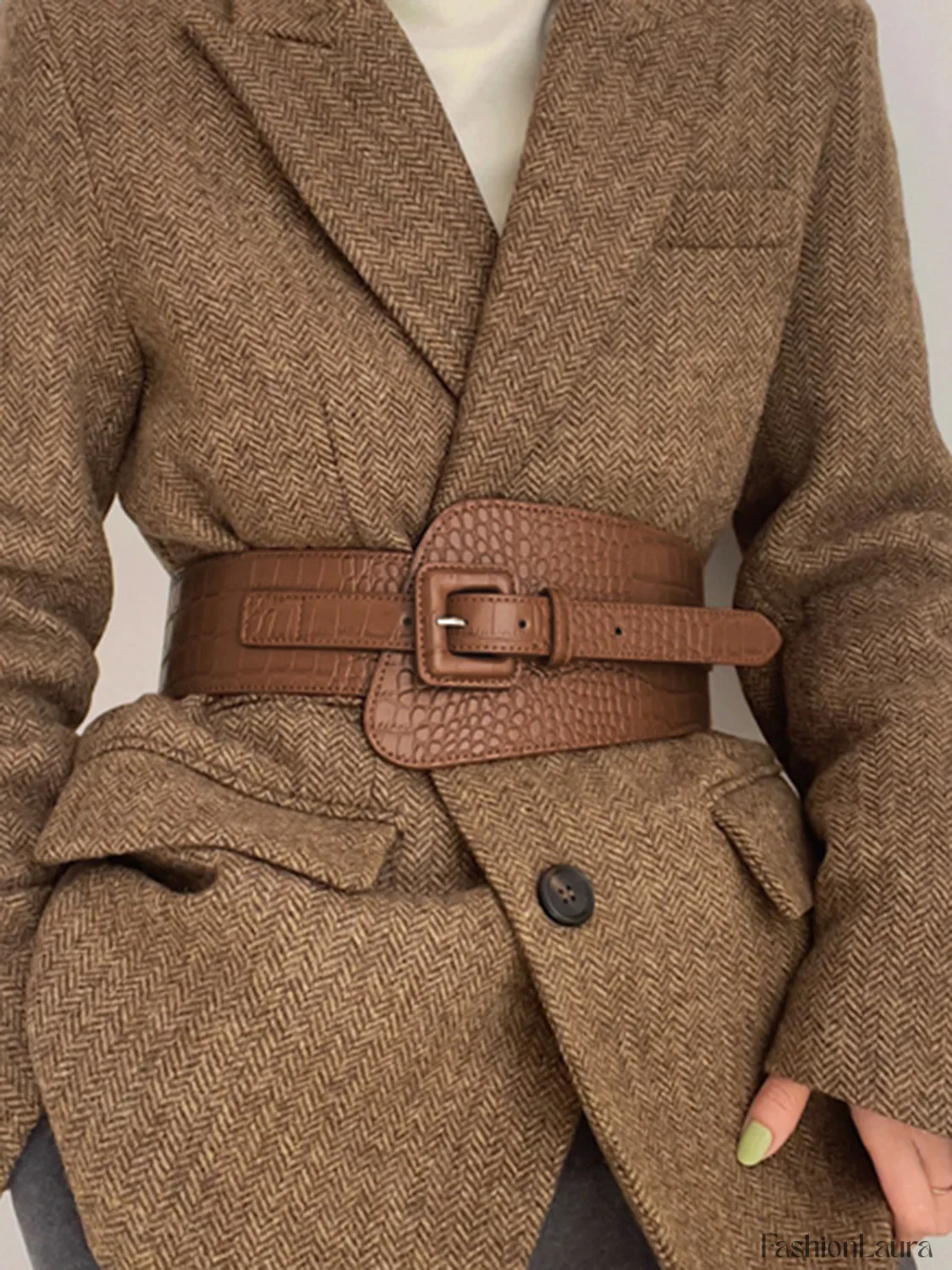 Snakeskin Charming Leather Belt - Image 3
