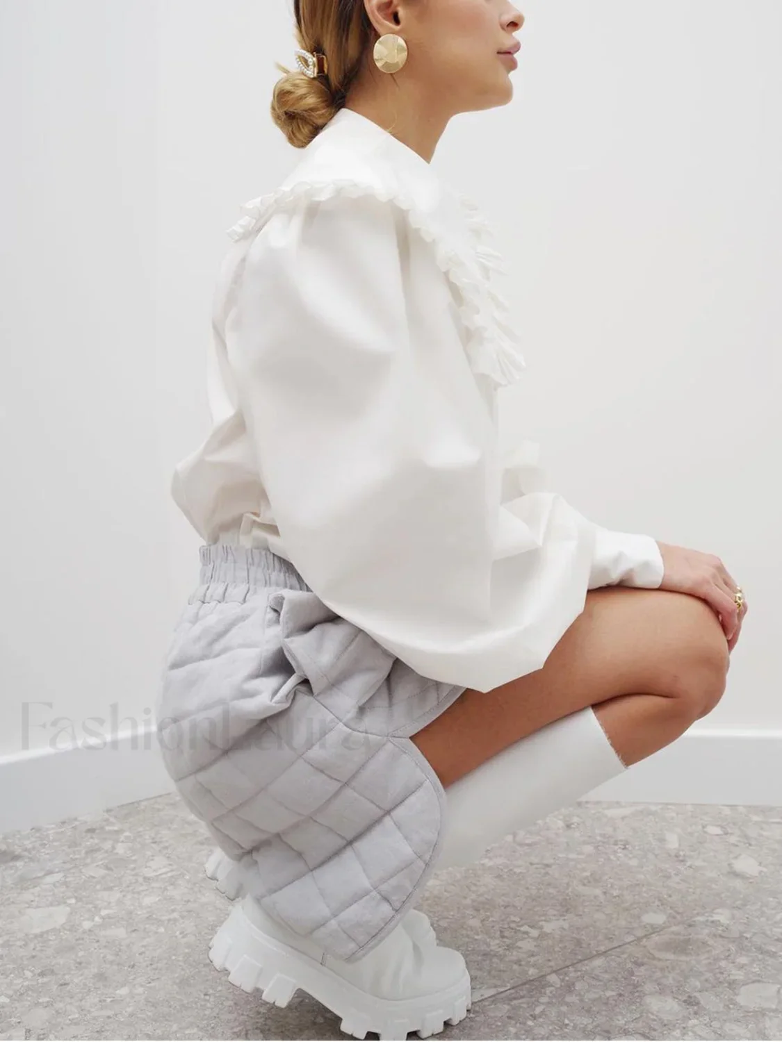 Ruffled Collar Graceful Long Sleeve Shirt - Image 3