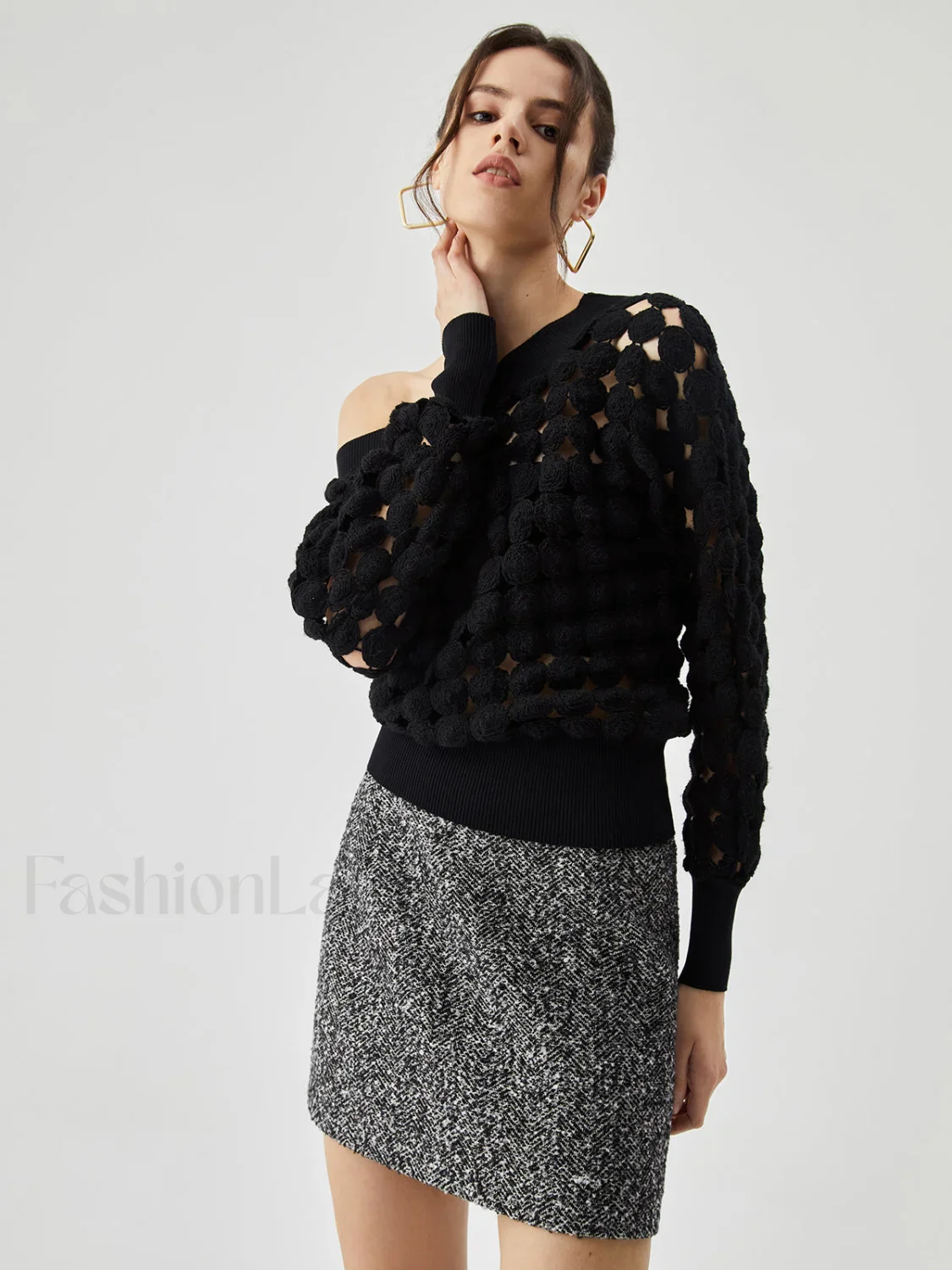 Crocheted Circle Hollow Trendy Off Shoulder Blouse - Image 11
