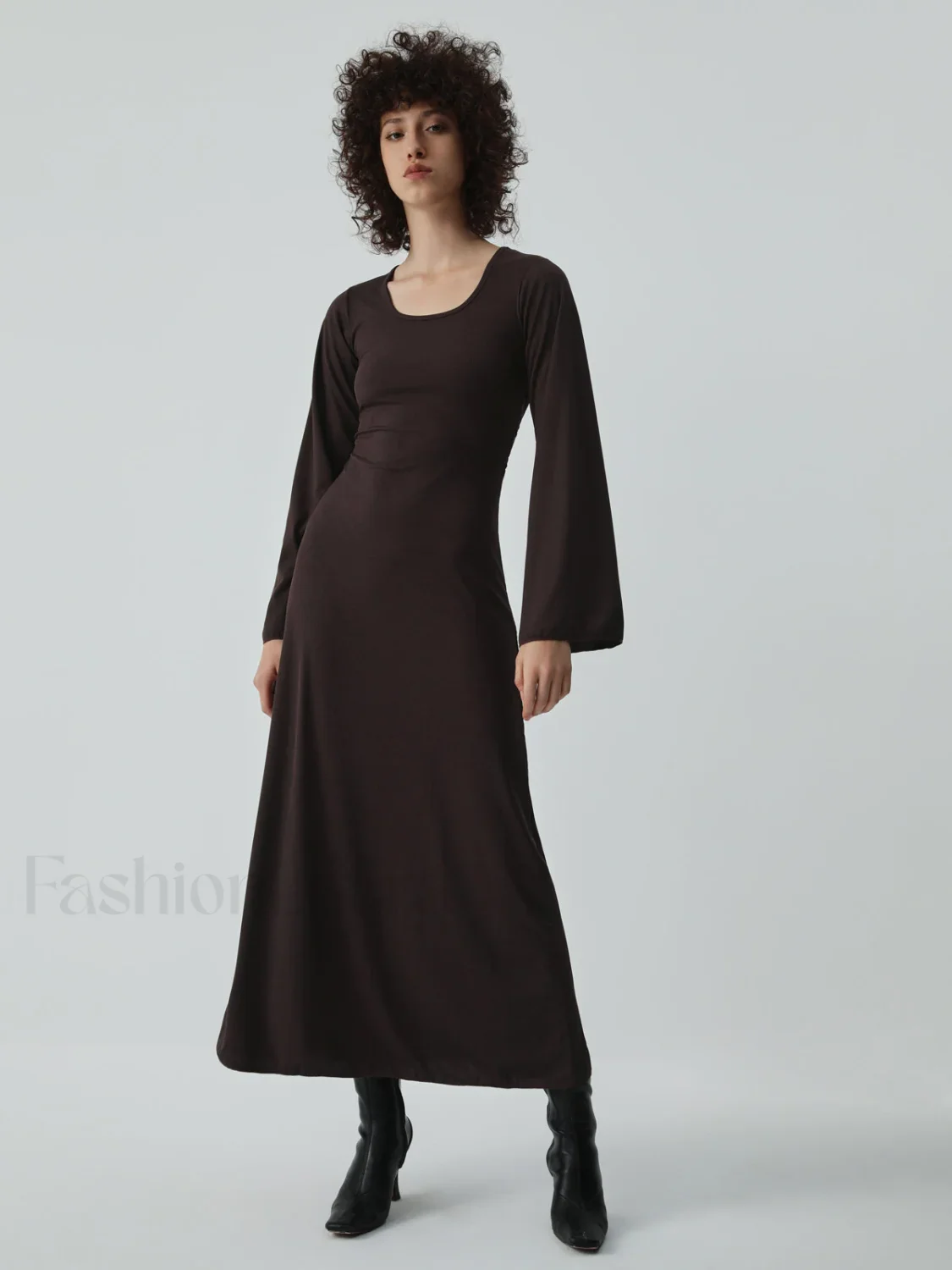 Caramel Flare Long Trendy Sleeve Knit Long Dress - Image 11