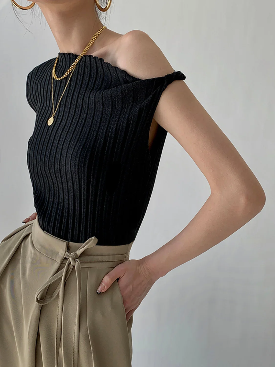 Asymmetrical Neck One Trendy Shoulder Off Knit Top - Image 6