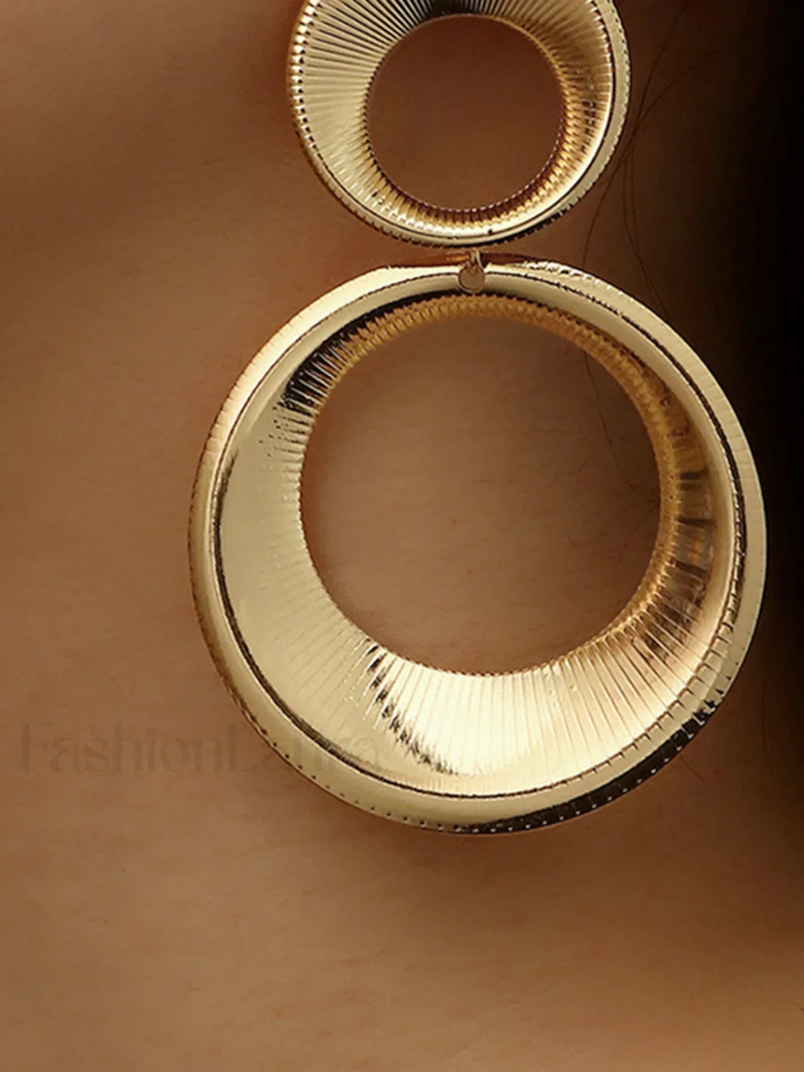 Vintage Round Graceful Bold Pendant Earrings - Image 6