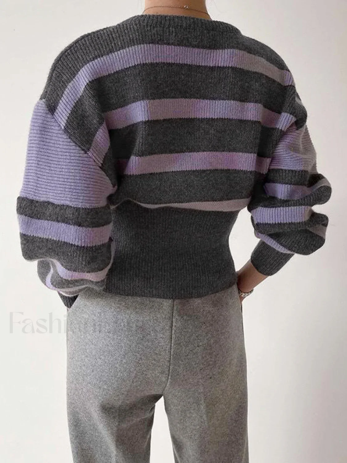 Stripe Asymmetric Graceful Notched Crop Sweater - Image 2