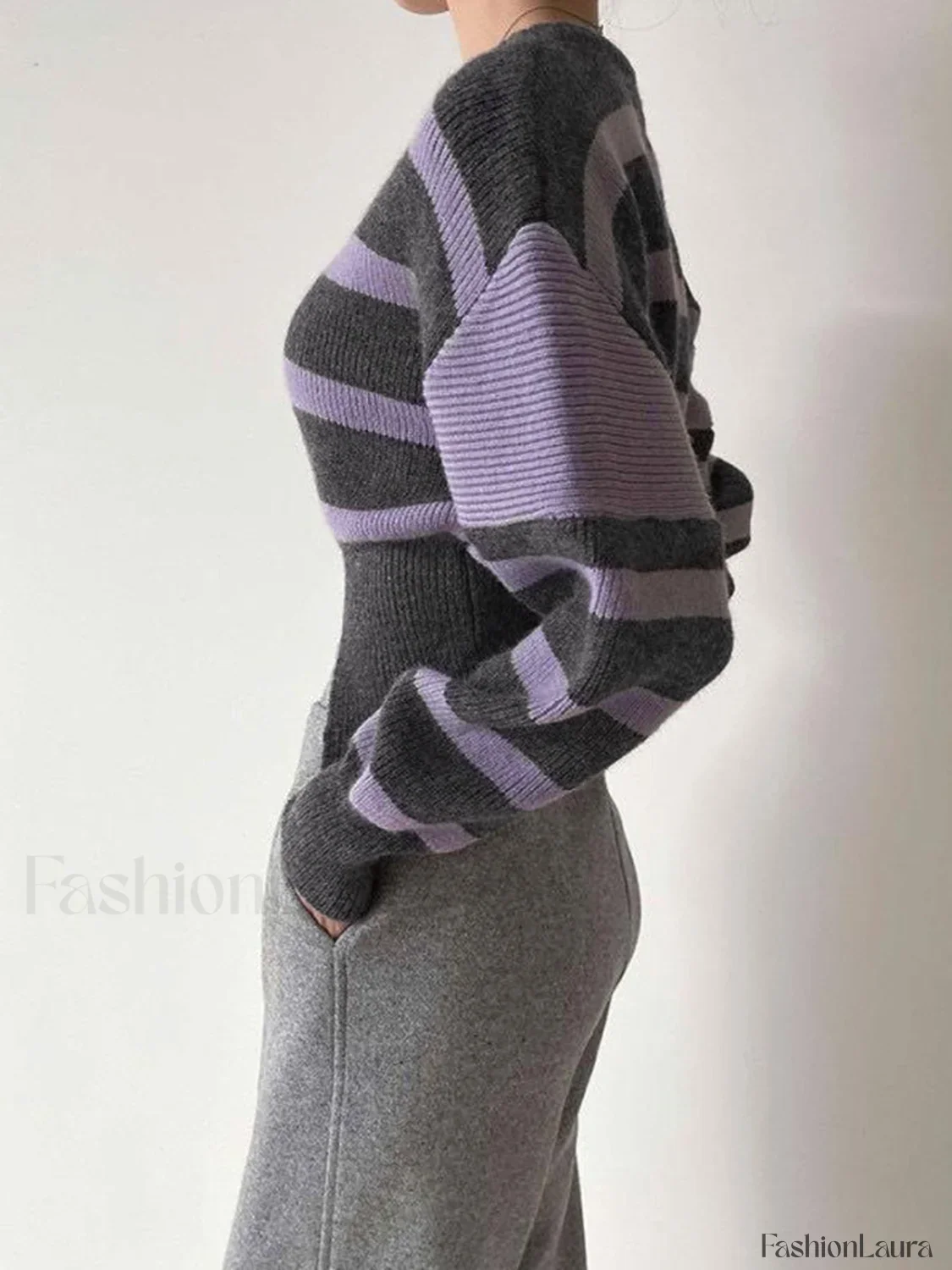 Stripe Asymmetric Graceful Notched Crop Sweater - Image 9