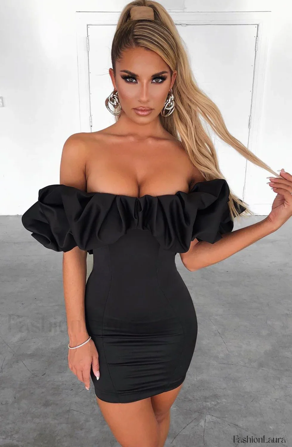 Allie Mini Graceful Dress - Black - Image 12