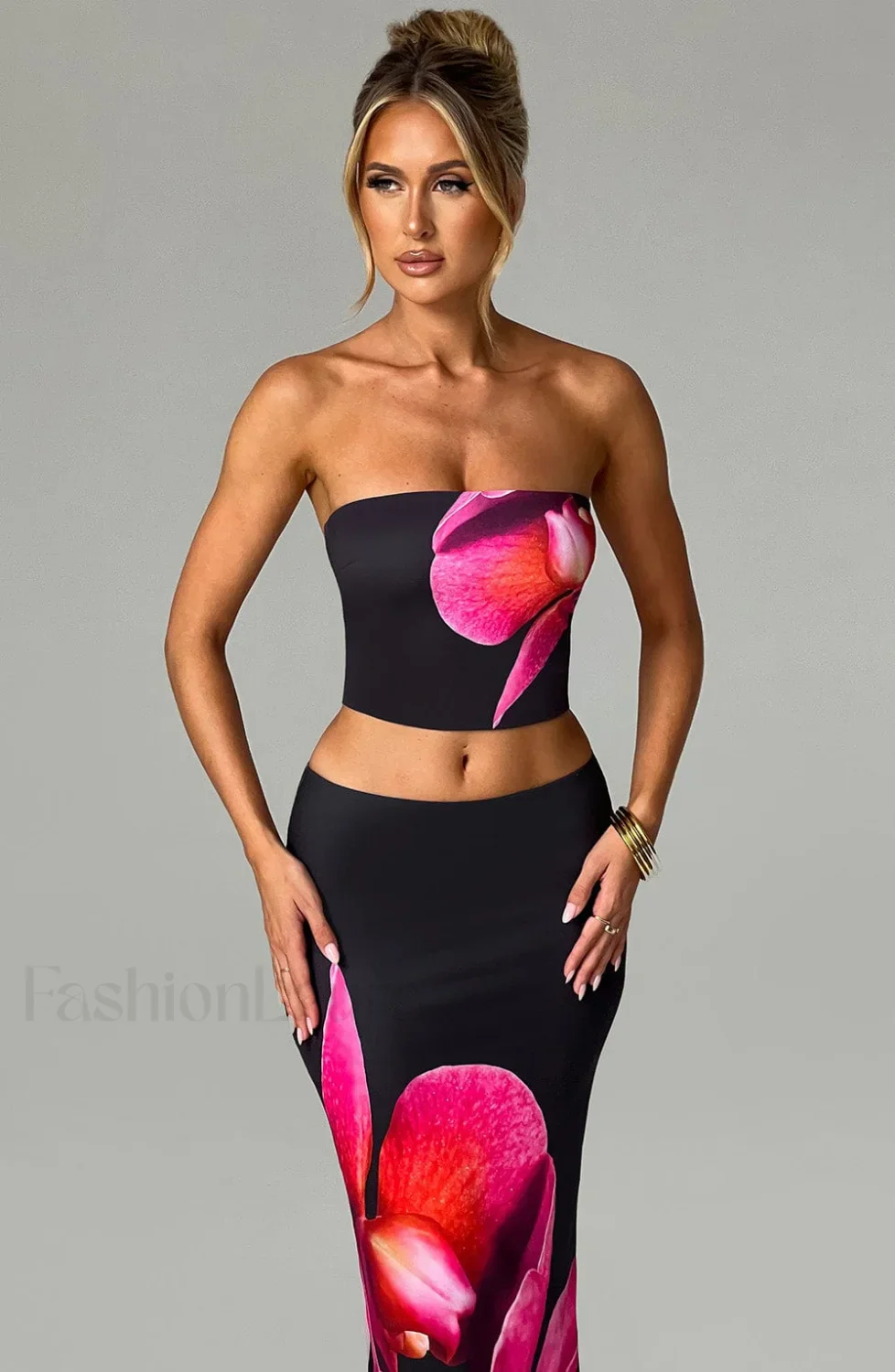 Allegra Top - Trendy Black Floral Print - Image 17