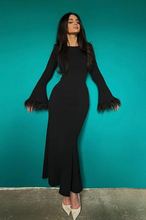 Feather Trim Bodycon Maxi Sweater Dress - Image 5