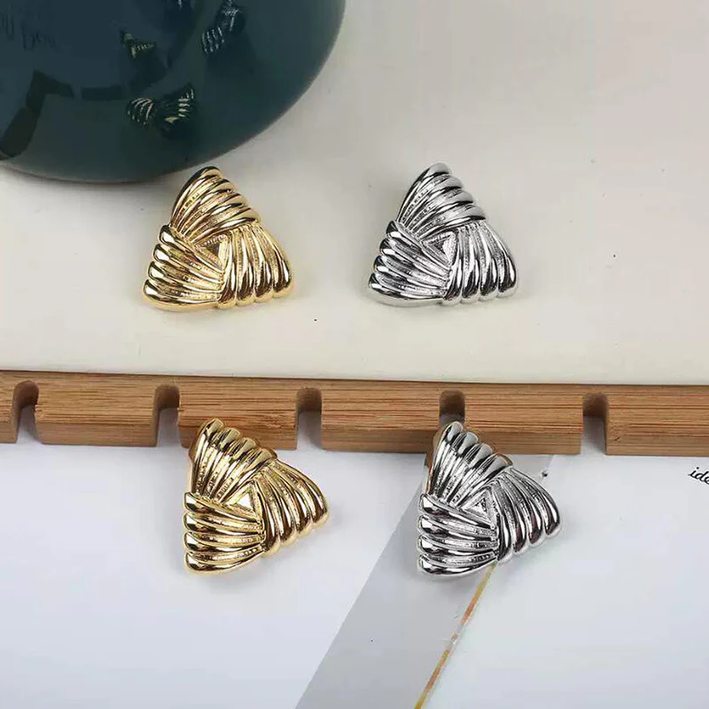 Feathered Ruched Triangle Earrings - Image 3