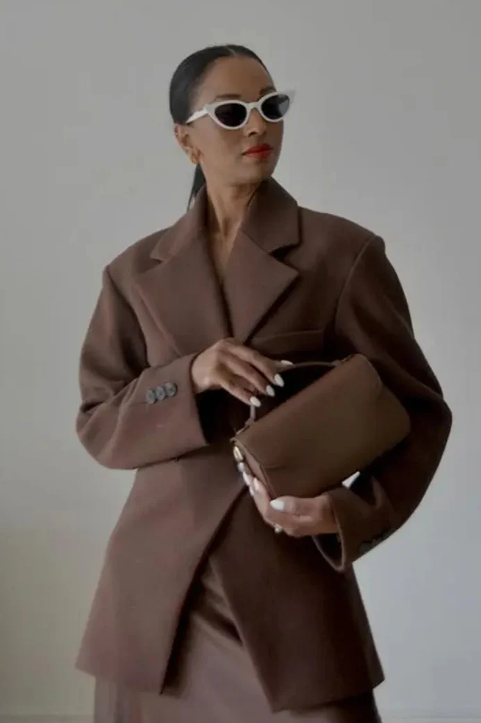High-Waisted Button Blazer - Image 2