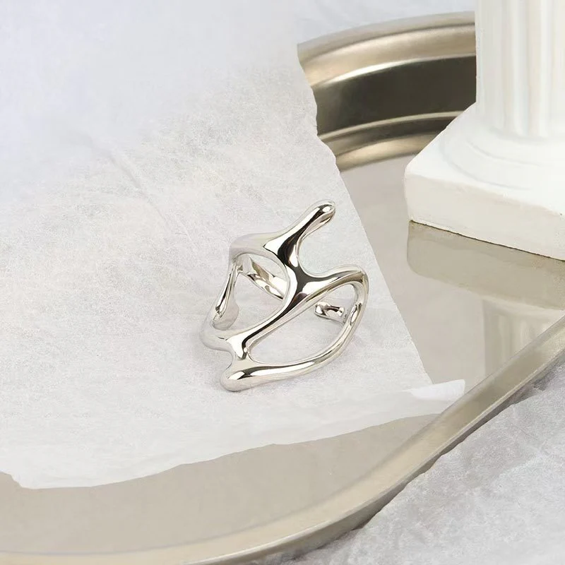 Hollow Geometric Irregular Open Knuckle Ring - Image 7
