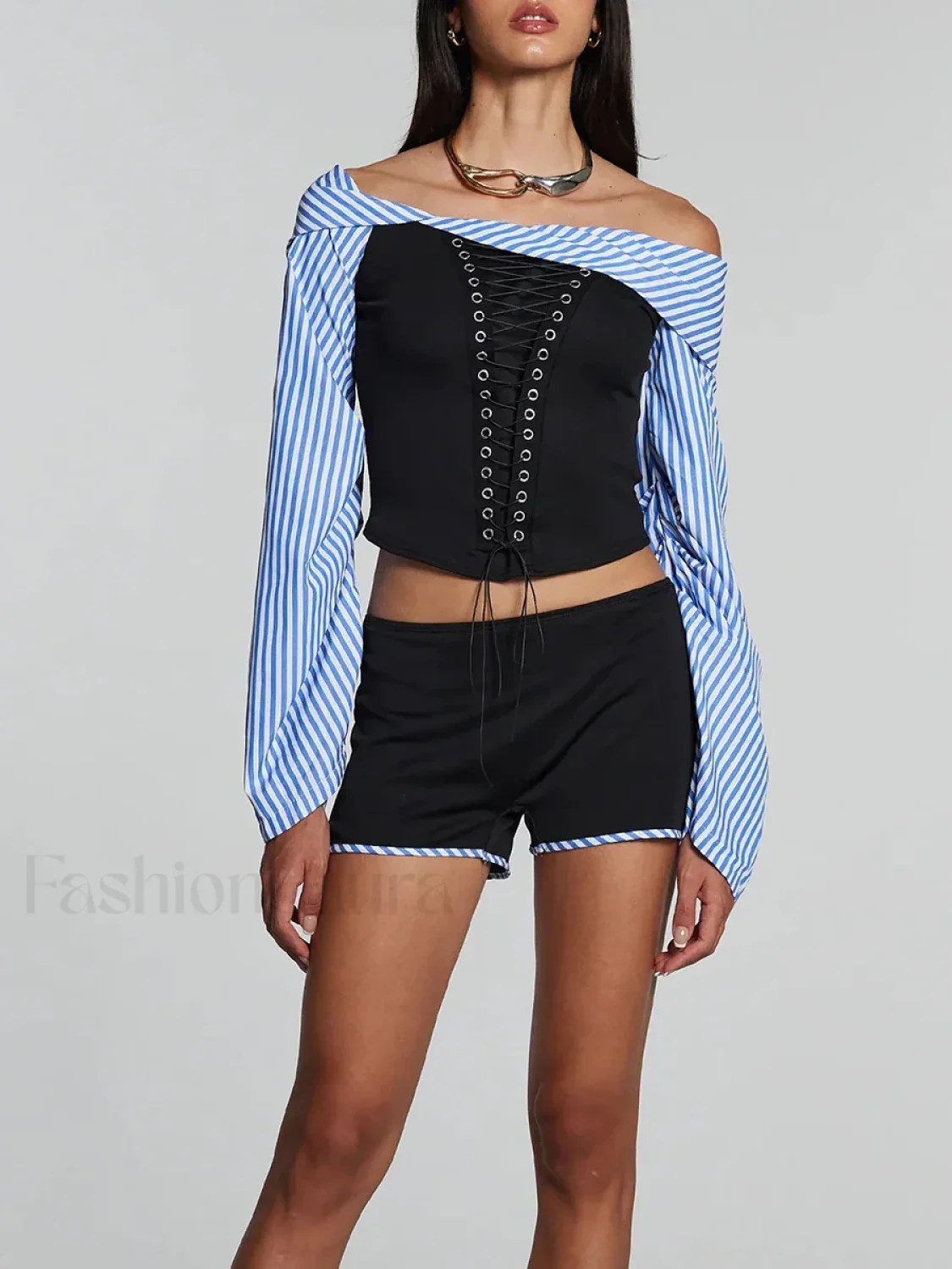 Hot Striped Bandage Shorts Two Piece Set - Image 10