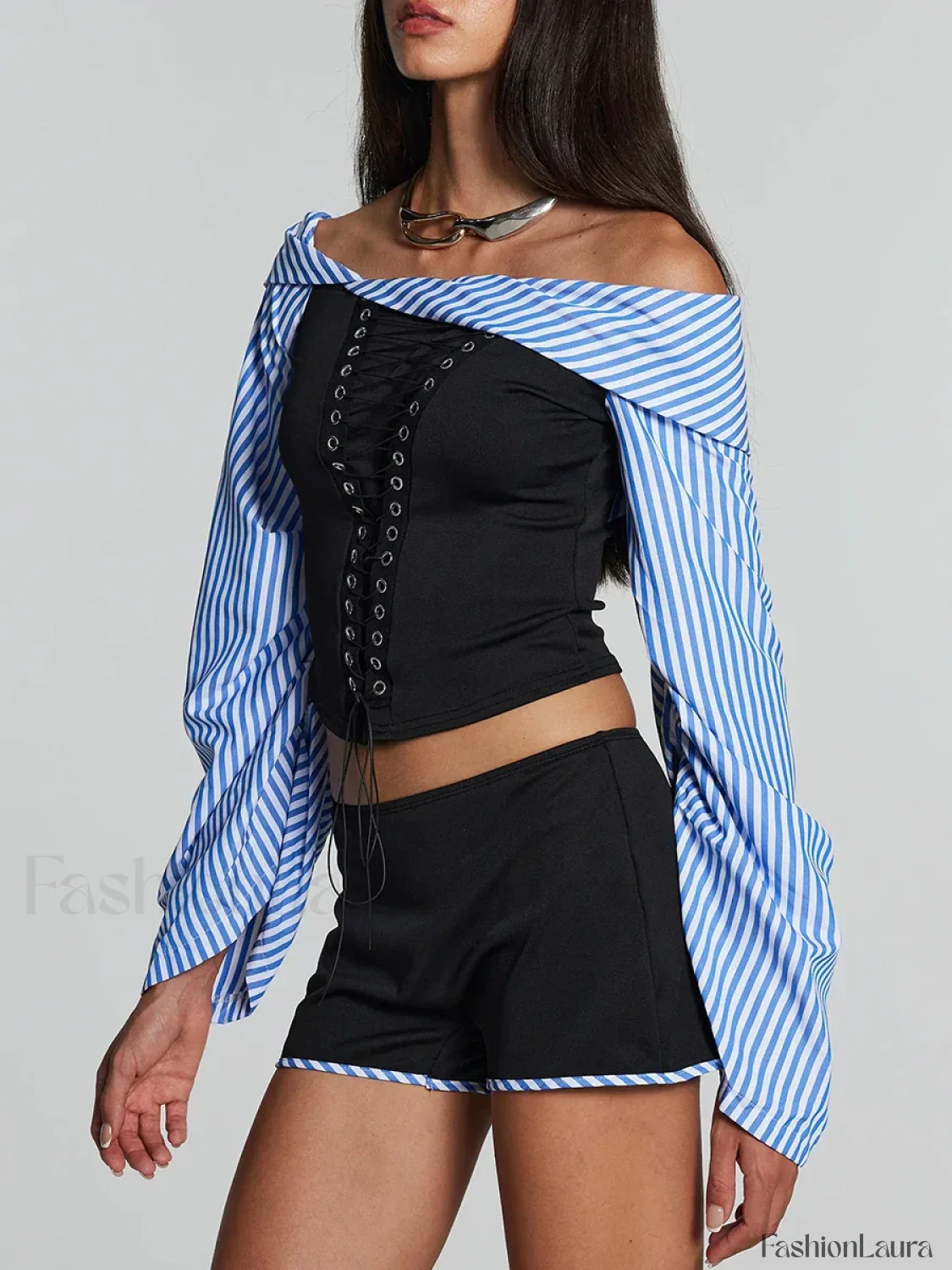Hot Striped Bandage Shorts Two Piece Set - Image 12