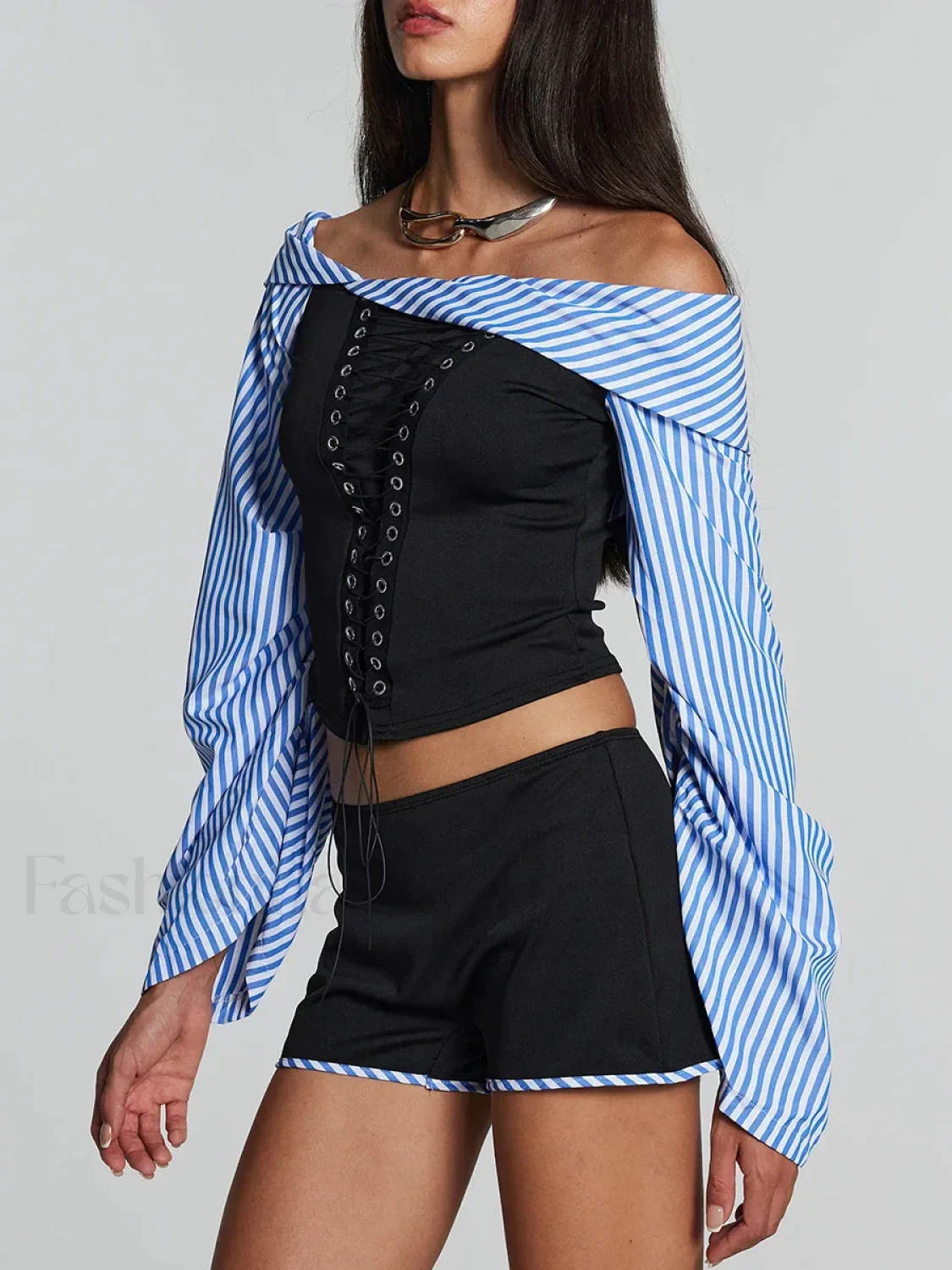 Hot Striped Bandage Shorts Two Piece Set - Image 6