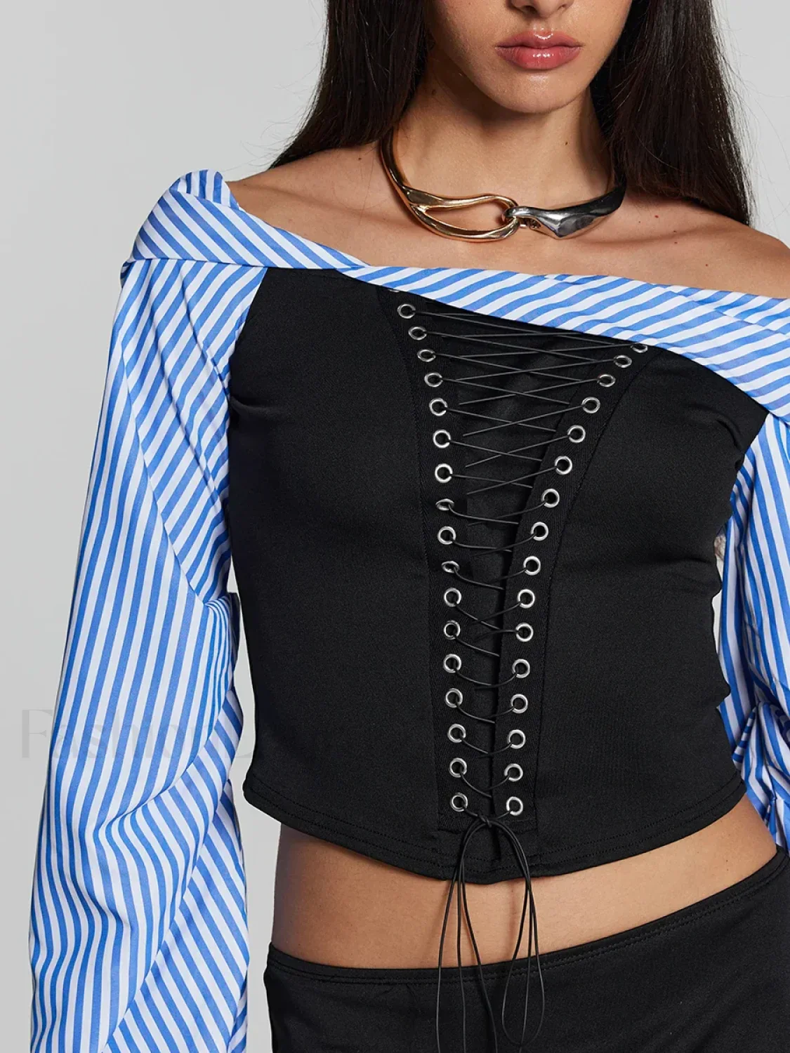 Hot Striped Bandage Shorts Two Piece Set - Image 7