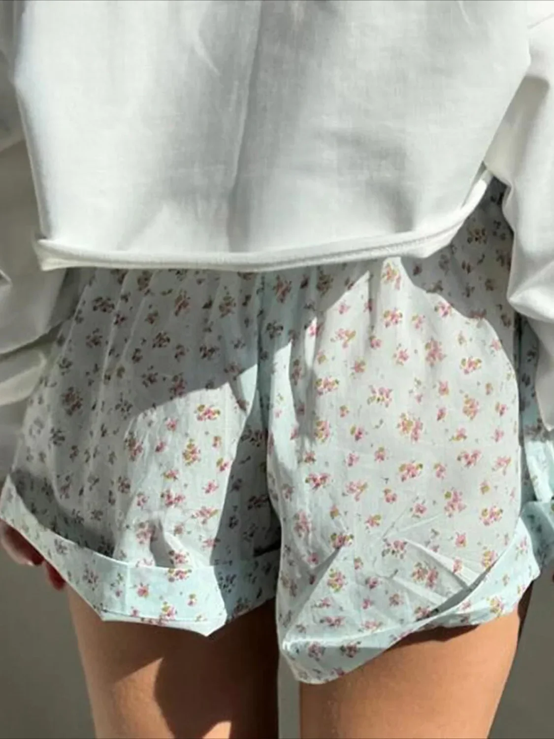 Floral Patchwork Holiday Shorts Short - Image 3